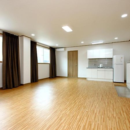 Traum Hotel & Condo Gapyeong Exteriér fotografie