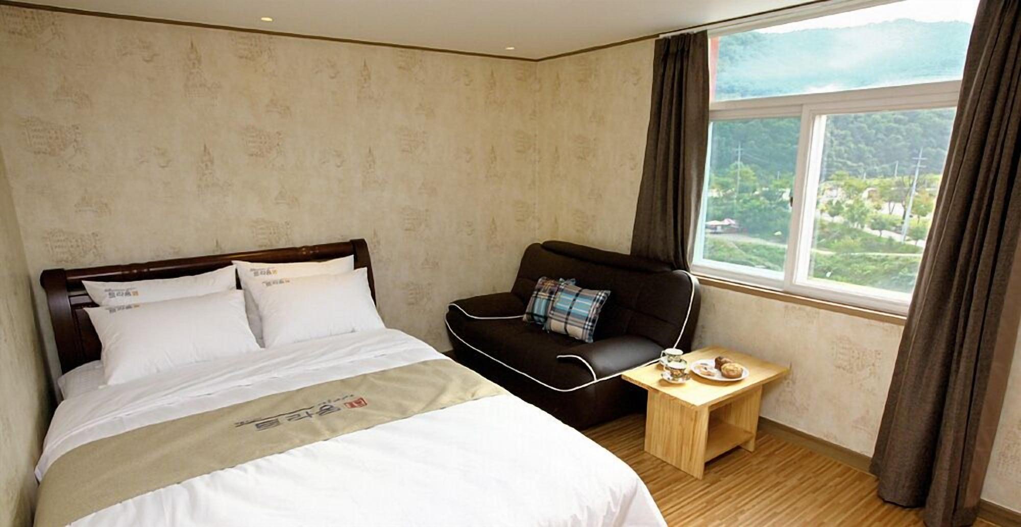 Traum Hotel & Condo Gapyeong Exteriér fotografie